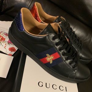 Men’s Gucci shoes